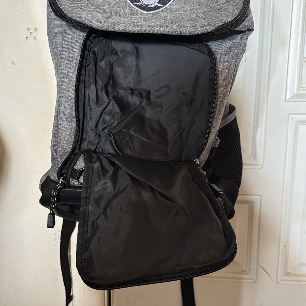 Gray Raiders Backpack - Picture 4 of 7